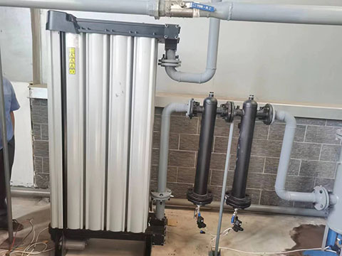 DA系列國產(chǎn)吸干機(jī)在空壓系統(tǒng)中 DA系列國產(chǎn)吸干機(jī)在空壓系統(tǒng)中